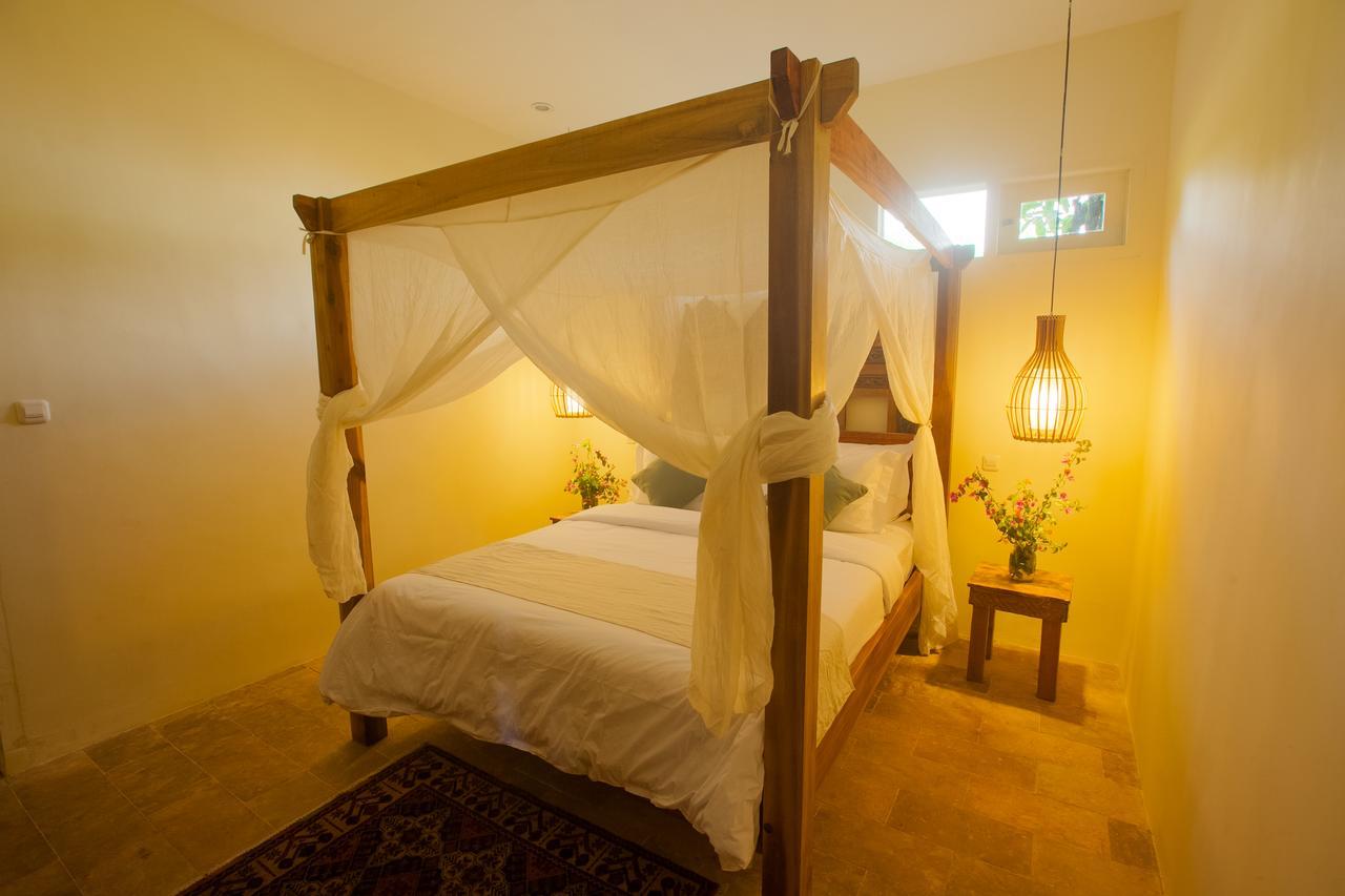 Flowers & Fire Yoga Garden Gili Air Exterior foto
