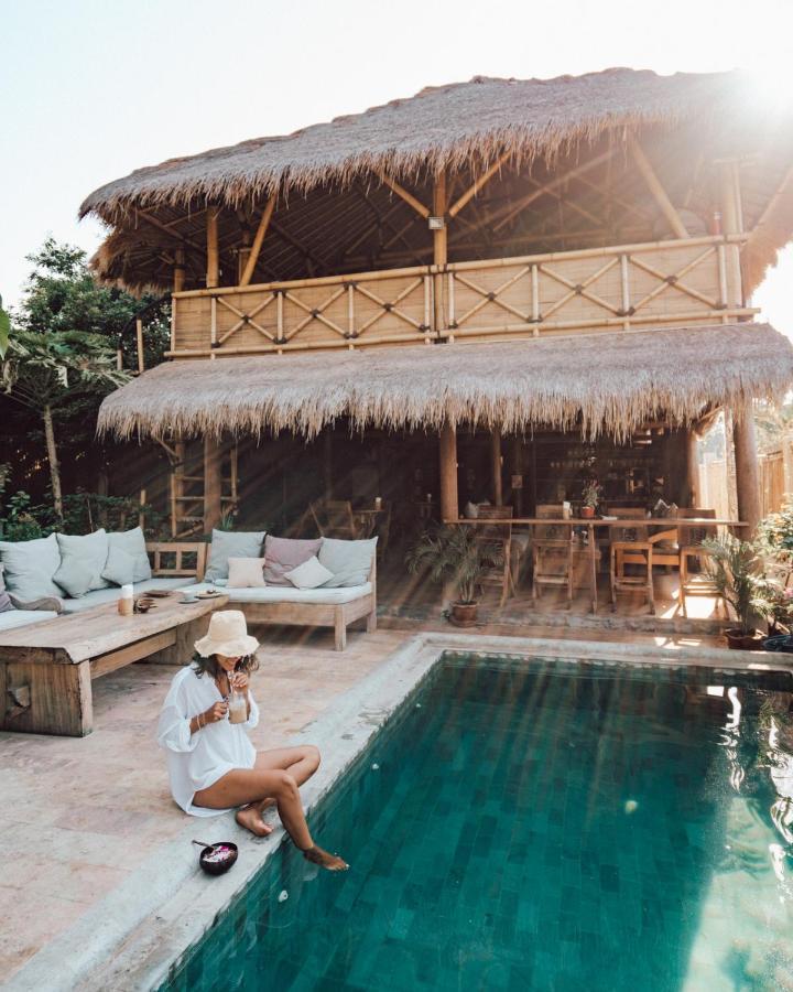 Flowers & Fire Yoga Garden Gili Air Exterior foto