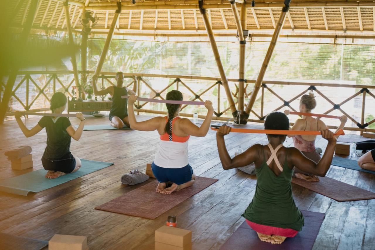 Flowers & Fire Yoga Garden Gili Air Exterior foto